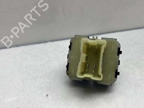 Used Left front window switch RENAULT CLIO IV (BH_) 1.2 16V (73 hp) 19949967