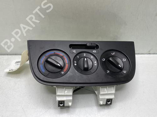 Used Climate control FIAT QUBO (225_) 1.4 (225AXA1A) (73 hp) 30307195
