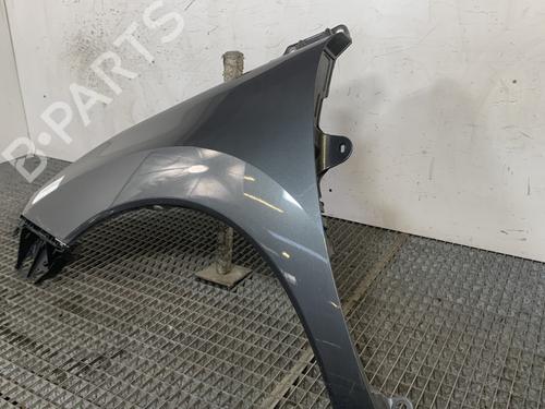 Used Left front fenders Left front fenders 33180764 33180764