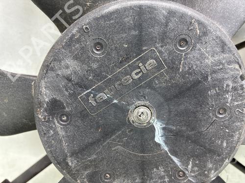 Used Radiator fan Radiator fan 37075817 37075817