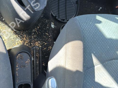 Left front window switch RENAULT CLIO II (BB_, CB_) 1.5 dCi (B/CB07) | BP28282069I27 