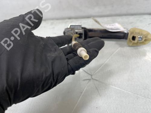 Used Front left exterior door handle Front left exterior door handle 37279841 37279841