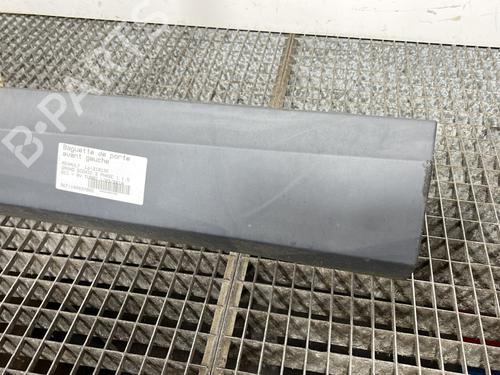 Used Door moulding trim Door moulding trim RENAULT GRAND SCÉNIC III (JZ0/1_) 1.5 dCi (JZ0B, JZ07) (106 hp) 29039322 29039322