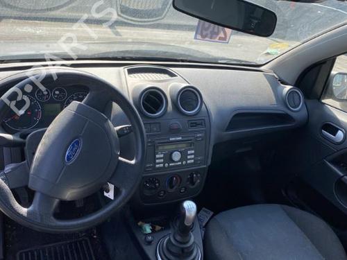 Left front fog light FORD FIESTA V (JH_, JD_) 1.4 16V | BP28280099C30