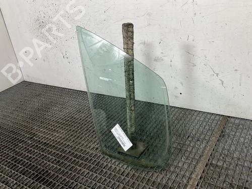 front-right-quarter-glass-renault-trafic-ii-bus-jl-2001-31858176 main image
