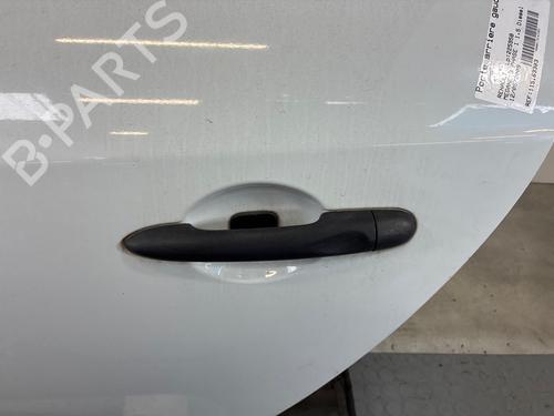 left-rear-door-renault-megane-iii-hatchback-bz01_-b3_-2008-38597805 main image