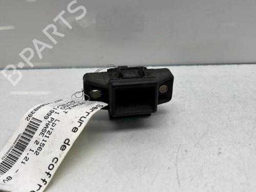 Used Tailgate lock RENAULT TWINGO I (C06_) [1993-2012]  19963107