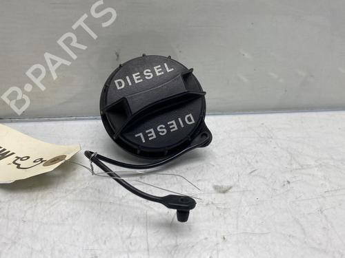Used Fuel cap KIA SPORTAGE II (JE_, KM_) 2.0 CRDi (113 hp) 19953573