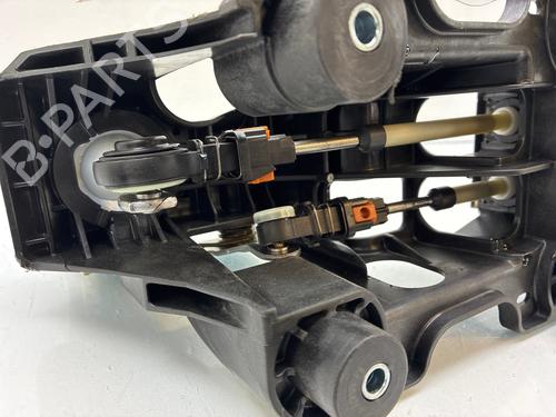 Used Gear lever Gear lever PEUGEOT 208 I (CA_, CC_) 1.5 BlueHDI 100 (102 hp) 34358284 34358284