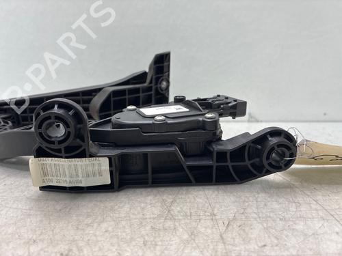 pedal-kia-ceed-jd-2012-2013-2014-2015-2016-2017-2018-36761548 main image