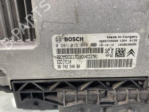 Used Engine control unit (ECU) Engine control unit (ECU) PEUGEOT 207 (WA_, WC_) 1.4 HDi (68 hp) 21196967 21196967
