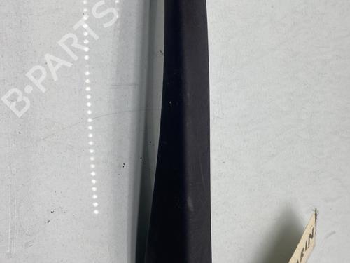 Rear windshield wiper arm RENAULT CLIO III (BR0/1, CR0/1) 1.5 dCi (C/BR0G, C/BR1G) 7701059392