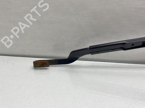 front-windshield-wiper-arm-toyota-auris-_e15_-2006-2007-2008-2009-2010-2011-2012-2013-24590835 main image