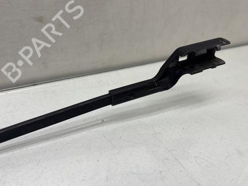Used Front windshield wiper arm Front windshield wiper arm VW POLO V (6R1, 6C1) 1.2 (60 hp) 33314365 33314365
