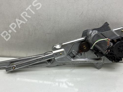 Used Front right window mechanism Front right window mechanism RENAULT TWINGO I (C06_) 1.2 (C066, C068) (58 hp) 33742476 33742476
