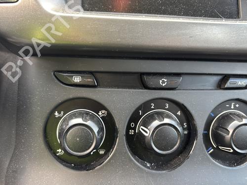 Fuse box CITROËN C3 II (SC_) 1.6 HDi | BP31646802E1  - Image 24