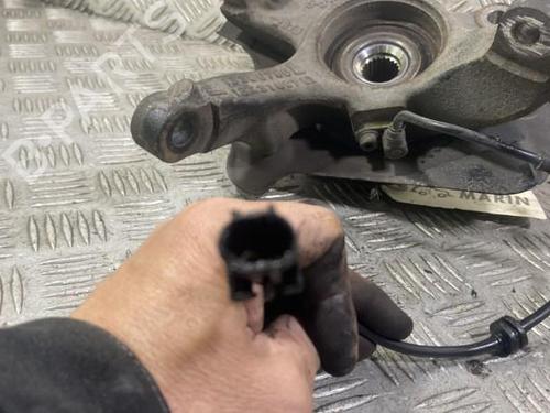 Used Right front steering knuckle OPEL CORSA E (X15) 1.4 (08, 68) (90 hp) 19950034