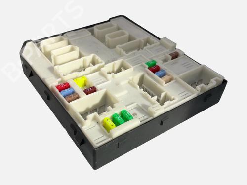 Fuse box RENAULT MEGANE III Hatchback (BZ0/1_, B3_) 1.5 dCi (BZ09, BZ0D, BZ1W, BZ29, BZ14) | BP40066306E1 - Image 4