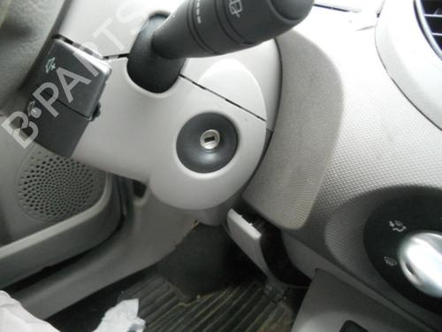 Warning switch RENAULT TWINGO II (CN0_) 1.5 dCi 75 | BP20019112I22  - Image 8