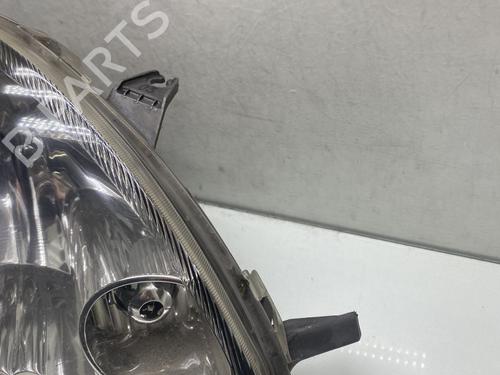 Right headlight TOYOTA YARIS (_P1_) 1.4 D-4D (NLP10_, NLP10R) | BP28097211C29 