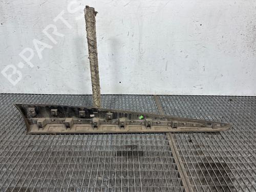 door-moulding-trim-renault-clio-iv-bh_-2012-2013-2014-2015-2016-2017-2018-2019-2020-2021-38343587 main image