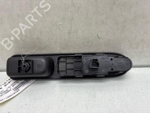 Used Left front window switch Left front window switch 37409751 37409751