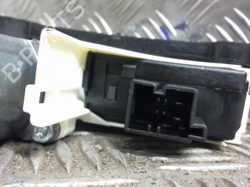 Used Front right window mechanism Front right window mechanism AUDI A4 B8 (8K2) 1.8 TFSI (120 hp) 20018020 20018020