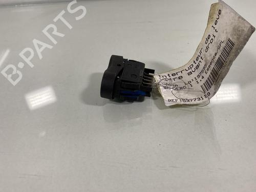 Used Right front window switch Right front window switch DACIA SANDERO 1.4 MPI LPG (72 hp) 20028133 20028133