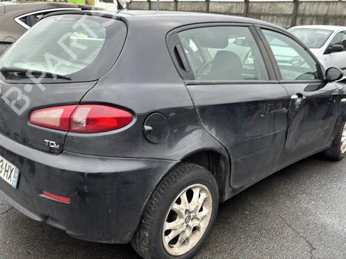 Right front window switch ALFA ROMEO 147 (937_) 1.9 JTDM 8V (937.AXD1A, 937.AXU1A, 937.BXU1A) | BP32441433I26 