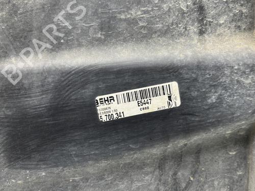 Used Radiator fan Radiator fan FIAT GRANDE PUNTO (199_) 1.2 (65 hp) 22362398 22362398