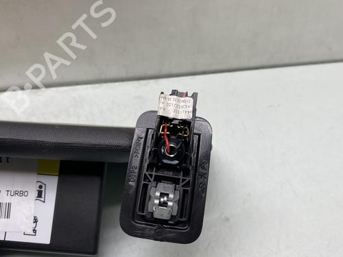 Osłona przeciwsłoneczna prawa PEUGEOT 208 II (UB_, UP_, UW_, UJ_) 1.2 PureTech 100 | BP30791459I2