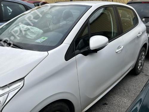 Tailgate PEUGEOT 208 I (CA_, CC_) 1.6 HDi / BlueHDi 75 | BP30720049C6