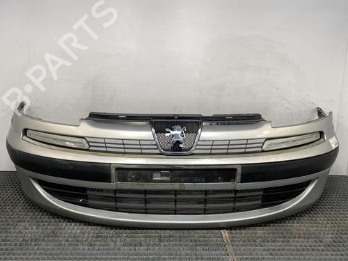 Used Front bumper PEUGEOT 807 (EB_) 2.2 HDi (128 hp) 27435553