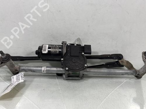 Used Front wiper motor VW POLO V (6R1, 6C1) 1.2 (70 hp) 30890572