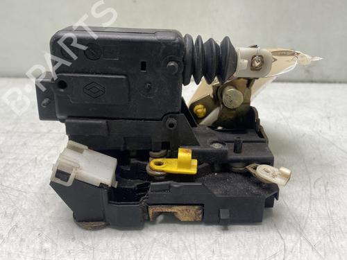 Venstre fortil lås RENAULT SAFRANE II (B54_) 2.2 dT (B54G) (113 hp) 31628971