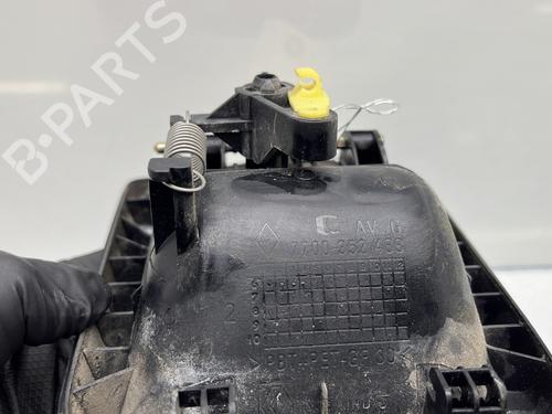Front left exterior door handle OPEL MOVANO A Van (X70) 2.5 DTi (FD) | BP28279861C128 