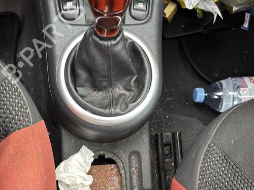 Fuse box CITROËN C2 (JM_) 1.4 HDi | BP31831392E1 