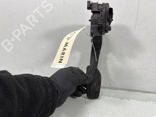 Pedal RENAULT CLIO V (B7_) 1.5 Blue dCi 100 (B7AD) (101 hp) 30790925