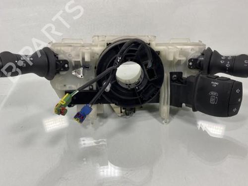 Used Steering column stalk RENAULT SCÉNIC III (JZ0/1_) 1.5 dCi (JZ02, JZ0R) (95 hp) 19986154