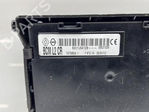 Used Fuse box Fuse box RENAULT CLIO III (BR0/1, CR0/1) 1.5 dCi (88 hp) 19994317 19994317