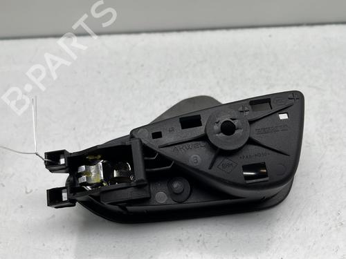 front-right-interior-door-handle-renault-arkana-i-lcm_-ldn_-2019-30100873 main image