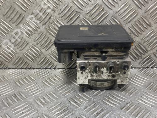 Używane Pompa ABS ALFA ROMEO GIULIETTA (940_) 1.4 TB (940.FYA1A) (150 hp) 31189539