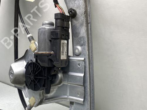 Rudehejsemekanisme Højre foran RENAULT CLIO III (BR0/1, CR0/1) 1.5 dCi (BR17, CR17) | BP29940113C23 