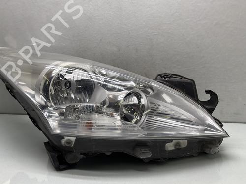 Used Right headlight PEUGEOT 5008 (0U_, 0E_) 1.6 HDi (110 hp) 26952628