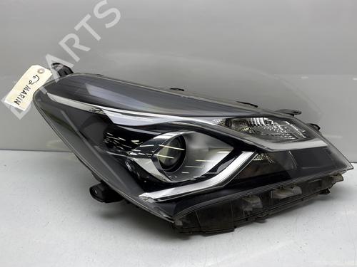 Højre forlygte TOYOTA YARIS (_P13_) 1.5 Hybrid (NHP130_, NHP130) (101 hp) 28094436