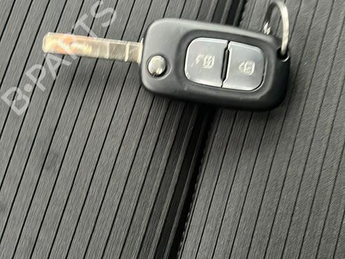 Engine control unit (ECU) RENAULT CLIO III (BR0/1, CR0/1)  | BP21196932M57 