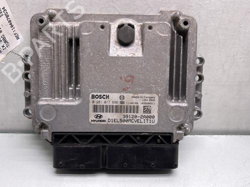 Used Engine control unit (ECU) HYUNDAI ix35 (LM, EL, ELH) 1.7 CRDi (116 hp) 28797802