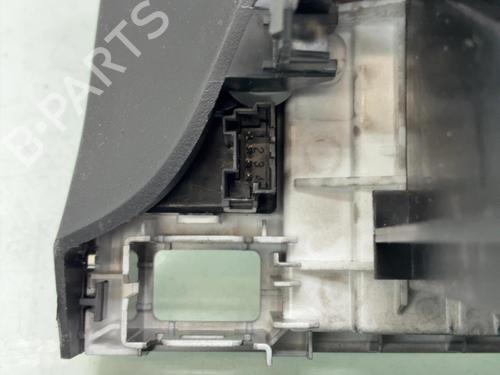 display-monitor-peugeot-partner-box-bodympv-k9-2018-40500698 main image