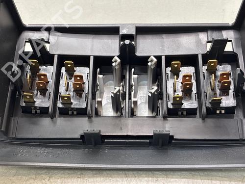 Left front window switch SMART ROADSTER (452) 0.7 (452.434) | BP39618017I27 - Image 3