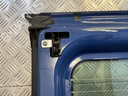 Venstre bagagerum dør Venstre bagagerum dør FORD TRANSIT Platform/Chassis (FM_ _, FN_ _, FF_ _) 2.2 TDCi (115 hp) 22916349 22916349